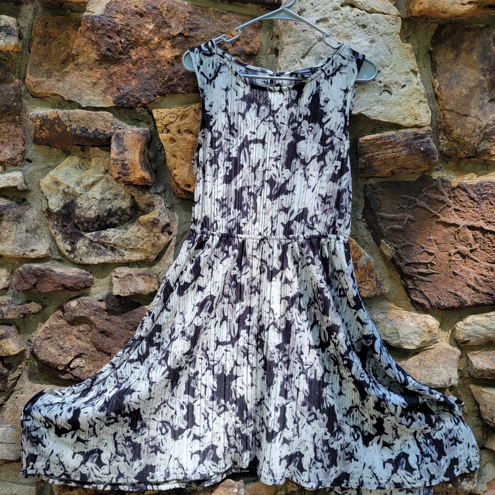Simply Vera Vera Wang print dress size Medium